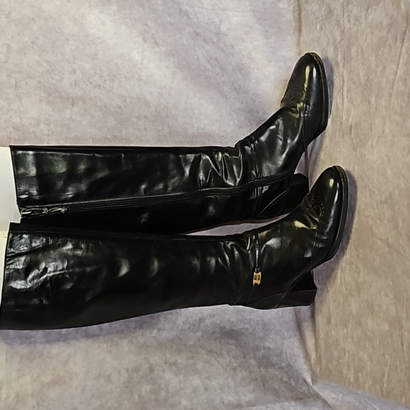 Salvatore Ferragamo Black Leather Knee High Boots Sz. 4.5 - Picture 5 of 9